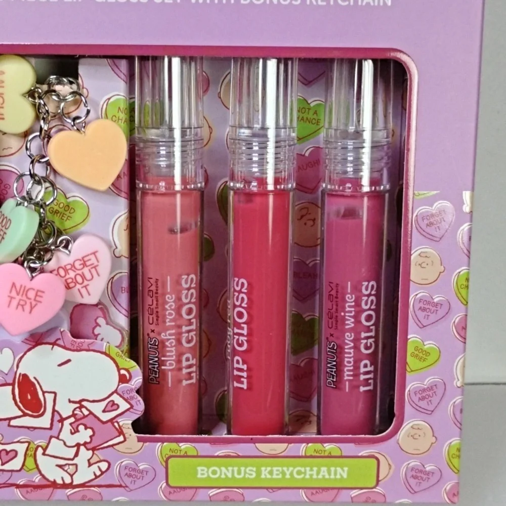 Peanuts x Celavi Candy Hearts Lip Gloss Set with Valentines Keychain Limited Ed